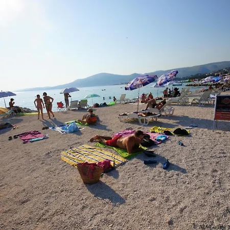 아파트 In Okrug Gornji With Terrace, Air Conditioning, Wifi, Washing Machine 5157-1