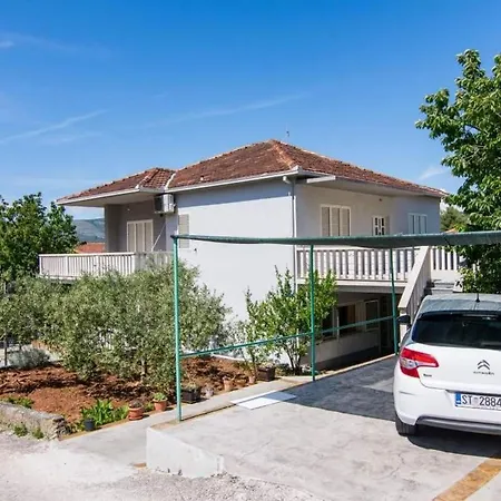 아파트 In Okrug Gornji With Terrace, Air Conditioning, Wifi, Washing Machine 5157-1 *